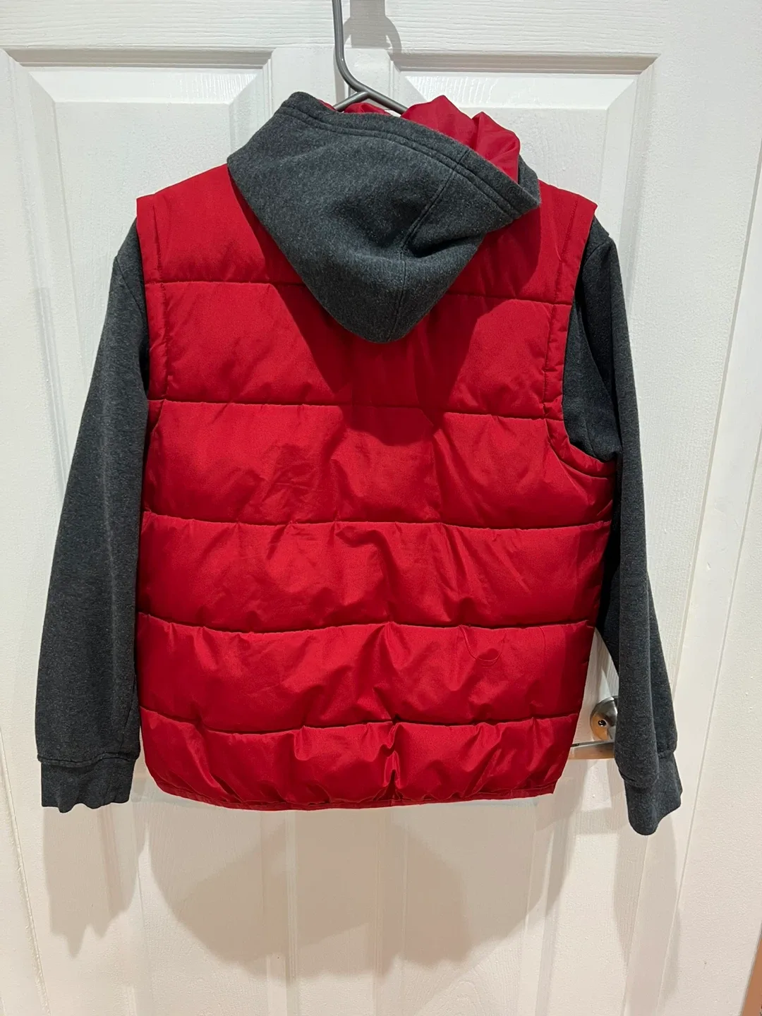 Youth Jordan Puffer Vest Hoodie image indicator(2)