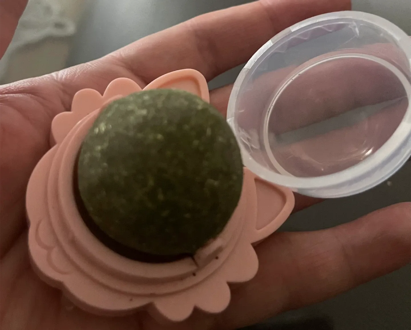 Catnip Ball Toy for Cats image indicator(6)