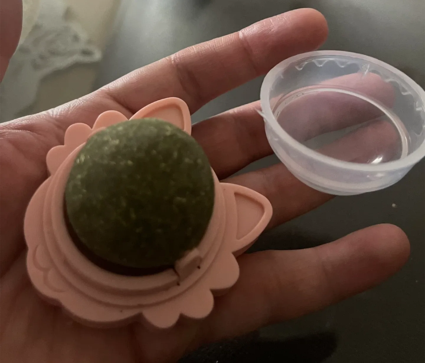 Catnip Ball Toy for Cats image indicator(2)