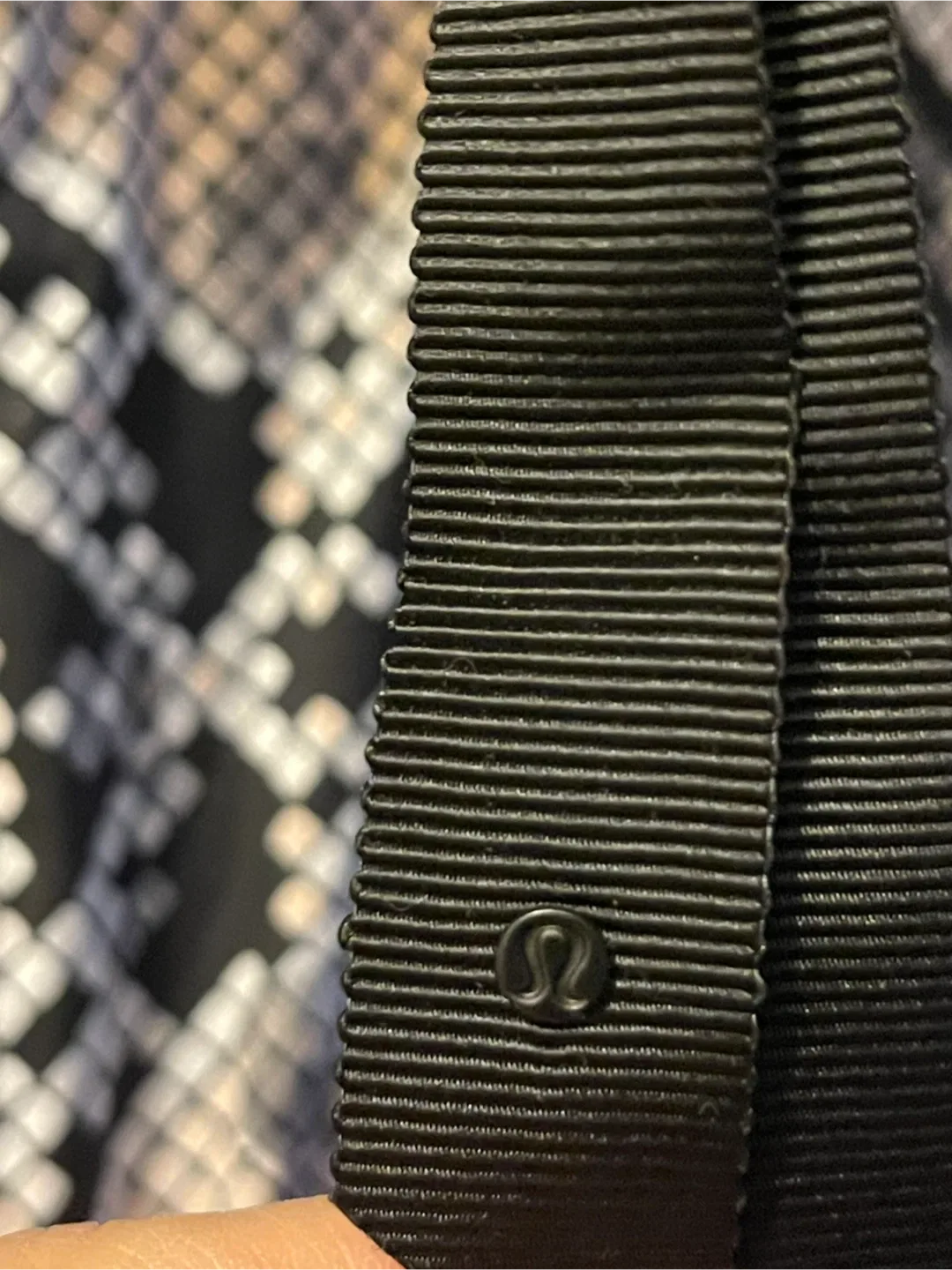 Lululemon Black Puffer Vest image indicator(3)