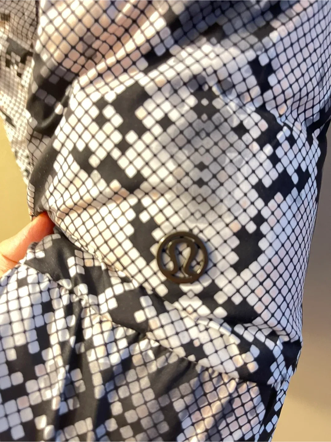 Lululemon Black Puffer Vest