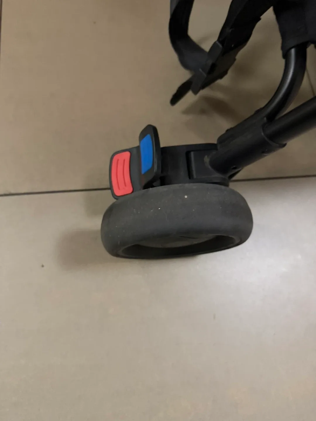 Mountain Buggy Nano Stroller - Black image indicator(2)