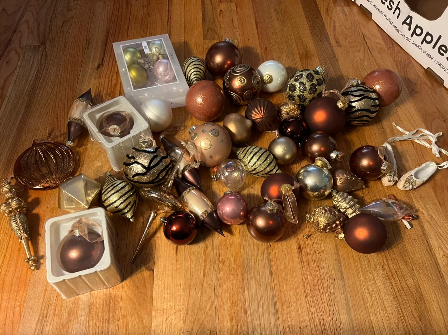 Christmas Ornaments - Gold, Brown, White