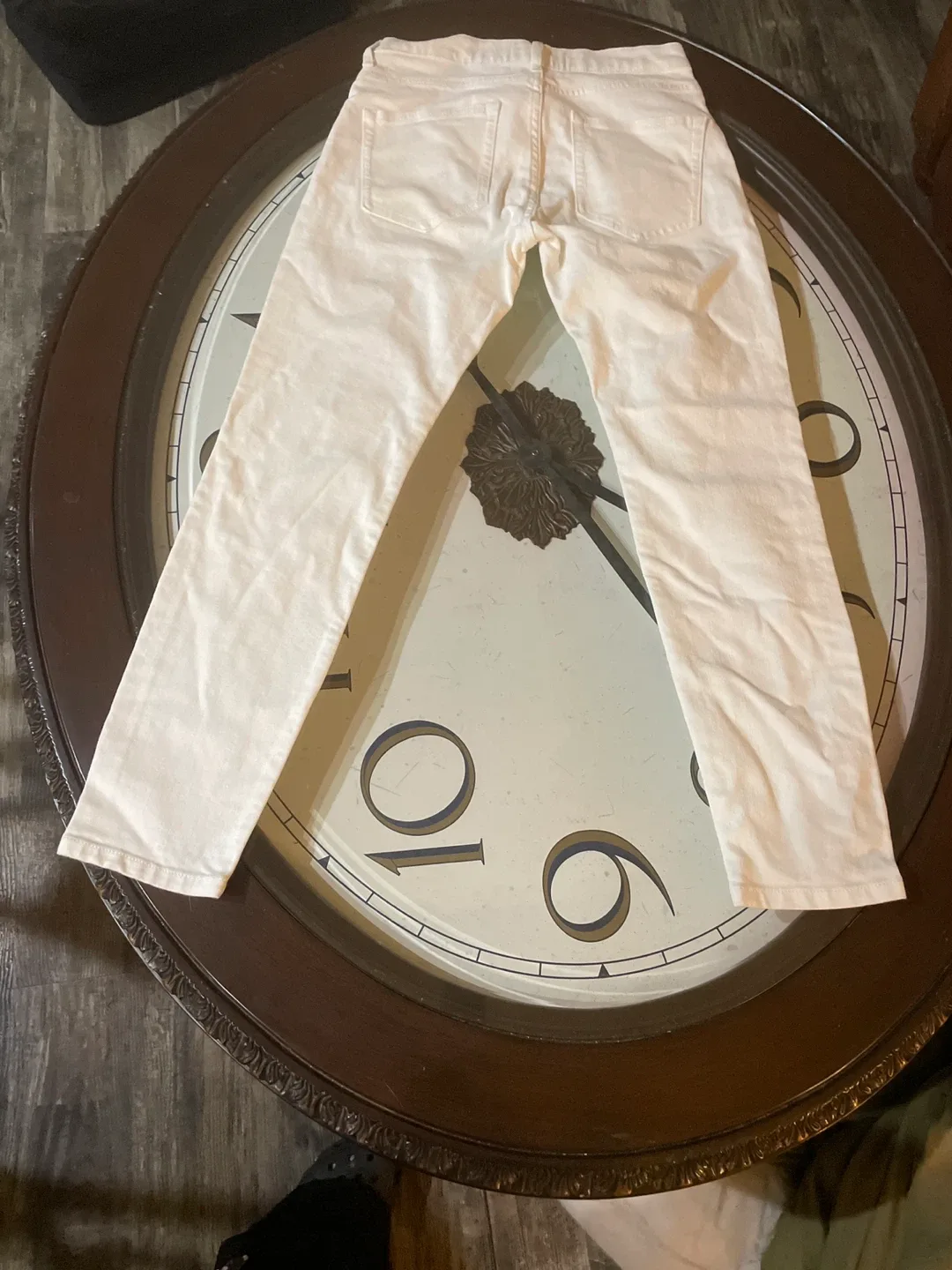 Everlane Straight Leg Crop Jeans - Off White image indicator(3)