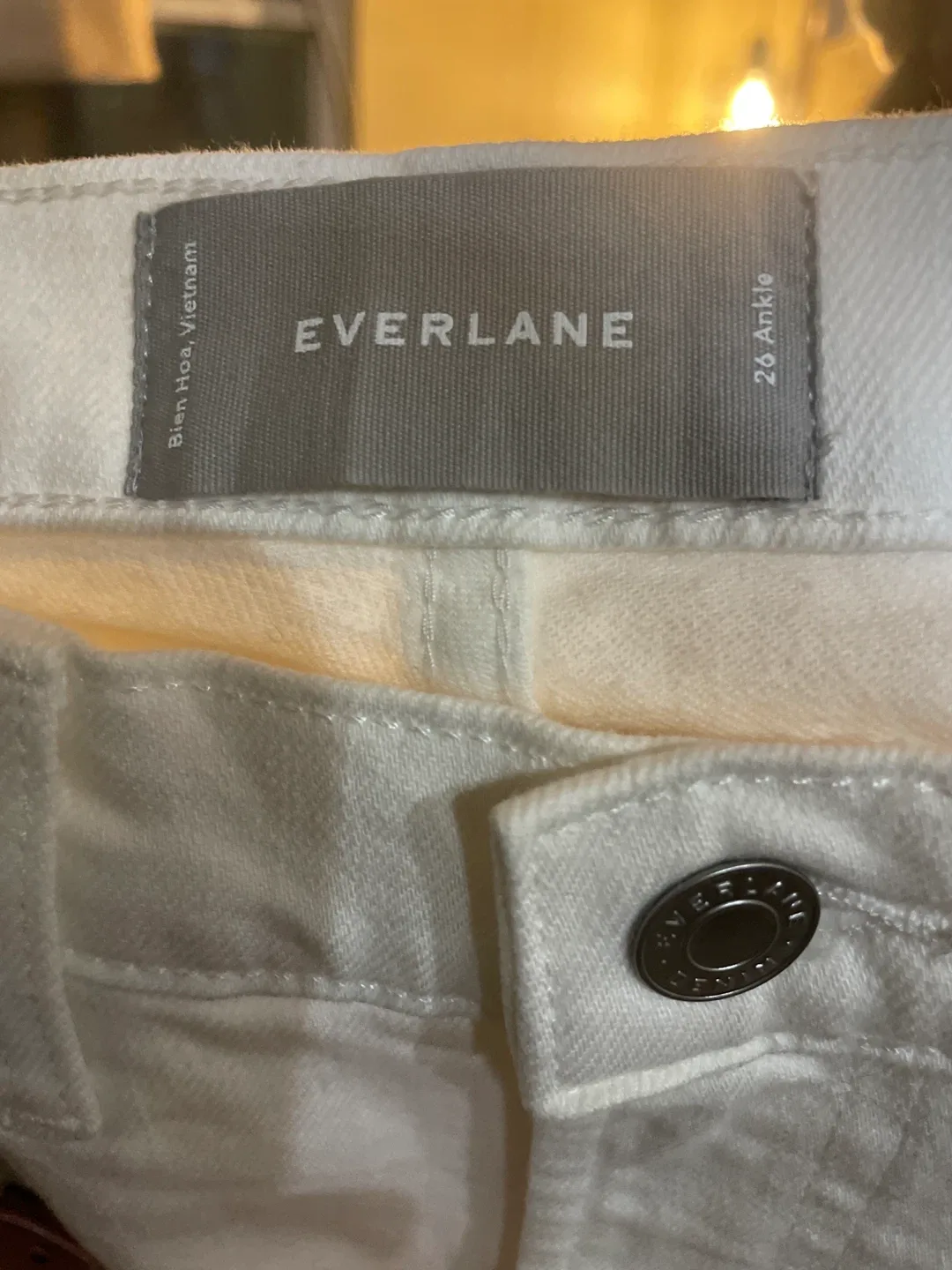 Everlane Straight Leg Crop Jeans - Off White image indicator(4)