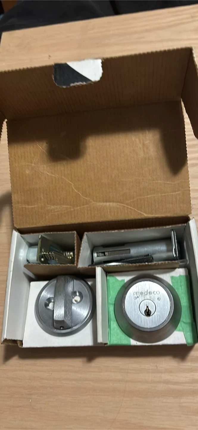 Medeco Maxum Deadbolt Lock Set