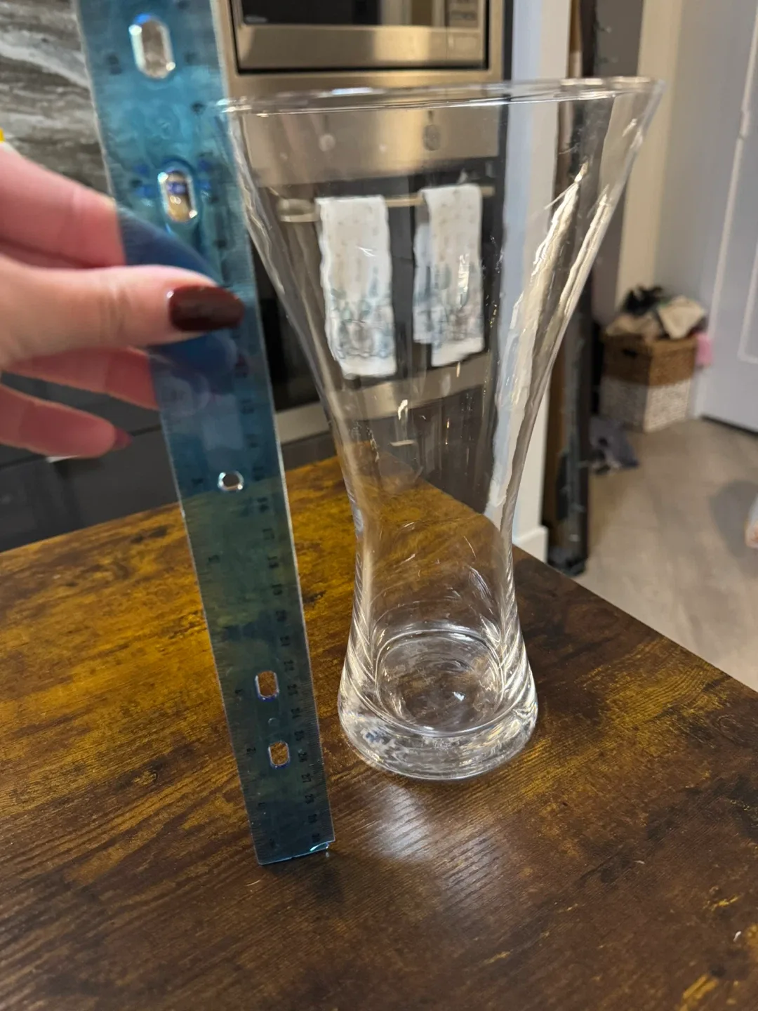 Clear Glass Vase image indicator(2)