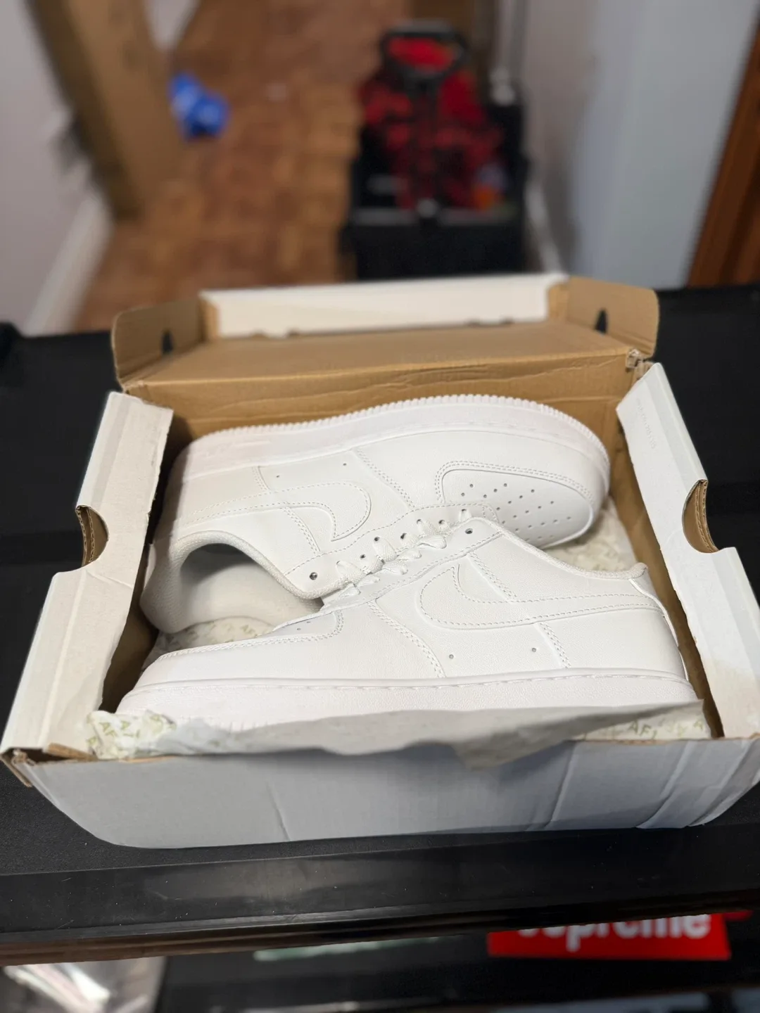 Nike Air Force 1 Low - White, New with Box image indicator(6)