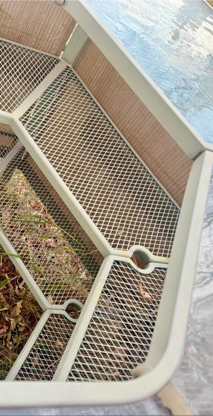 Patio Table with 4 Chairs - photo 3