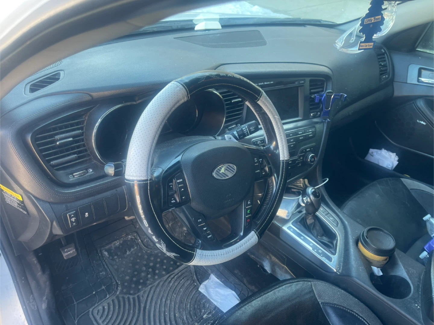 Used White Kia Optima Sedan - photo 5