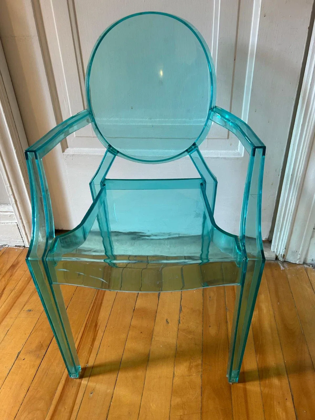 LOT: Chaises pour enfants Louis Ghost 80 à l’unité image indicator(2)