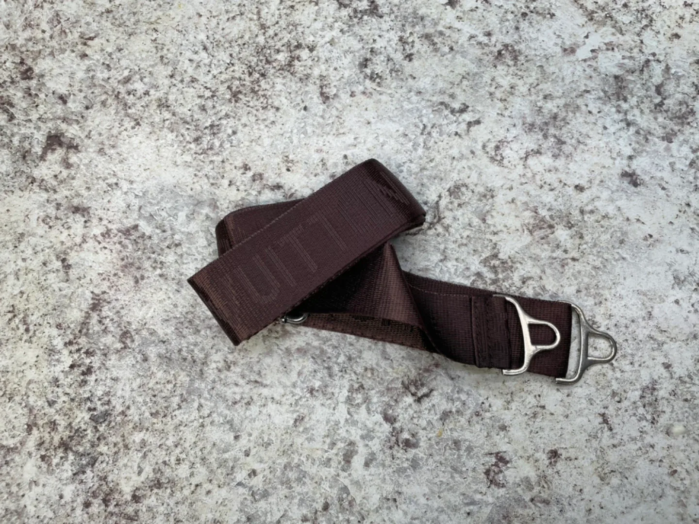 Louis Vuitton crossbody bag image indicator(7)