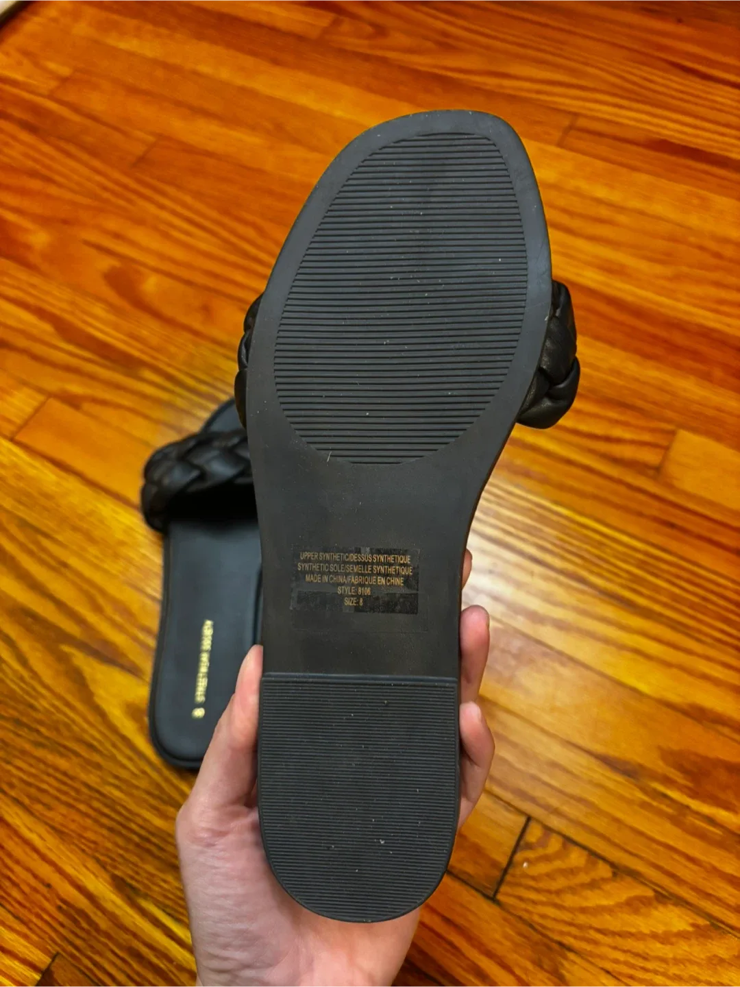 Black Slides - size 8 women’s image indicator(4)