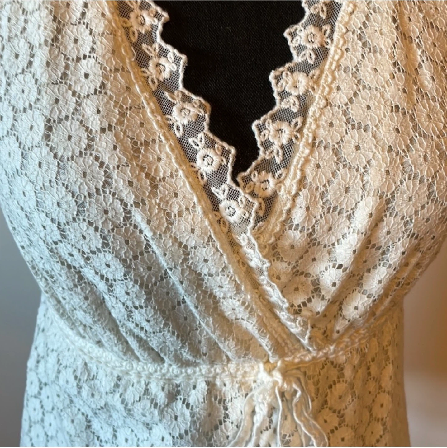Maurice's White Lace Sleeveless Top - Size S - photo 2
