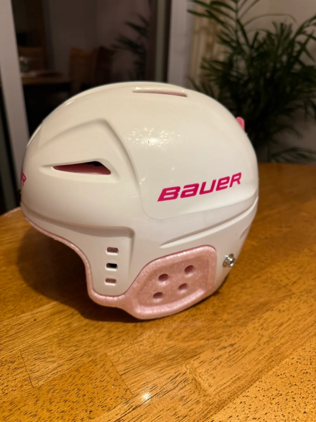 Bauer Lil' Sport Hockey Helmet - White & Pink image indicator(2)