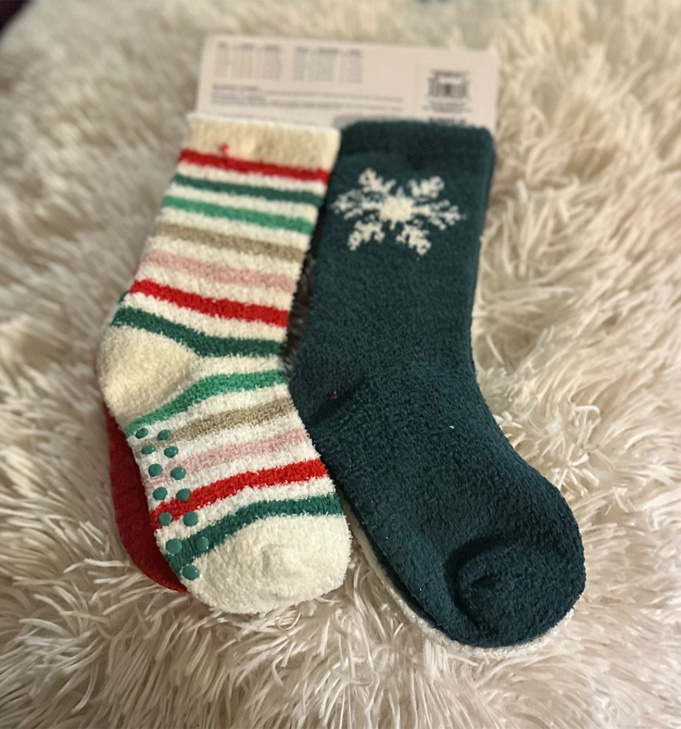 Old Navy Cozy Socks, Size :Large 3T-5T) 4Pairs - photo 2