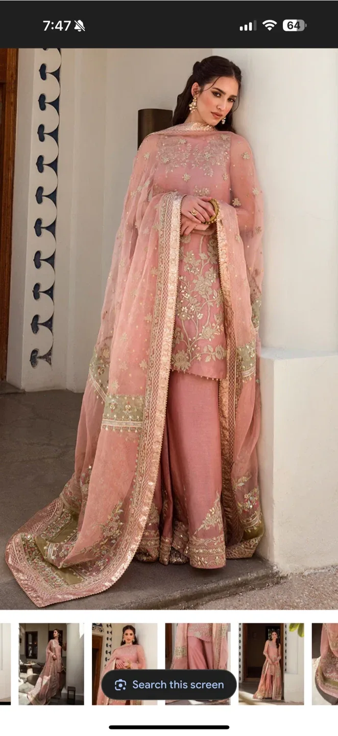 Salwar Kameez - Women's Ethnic Clothing