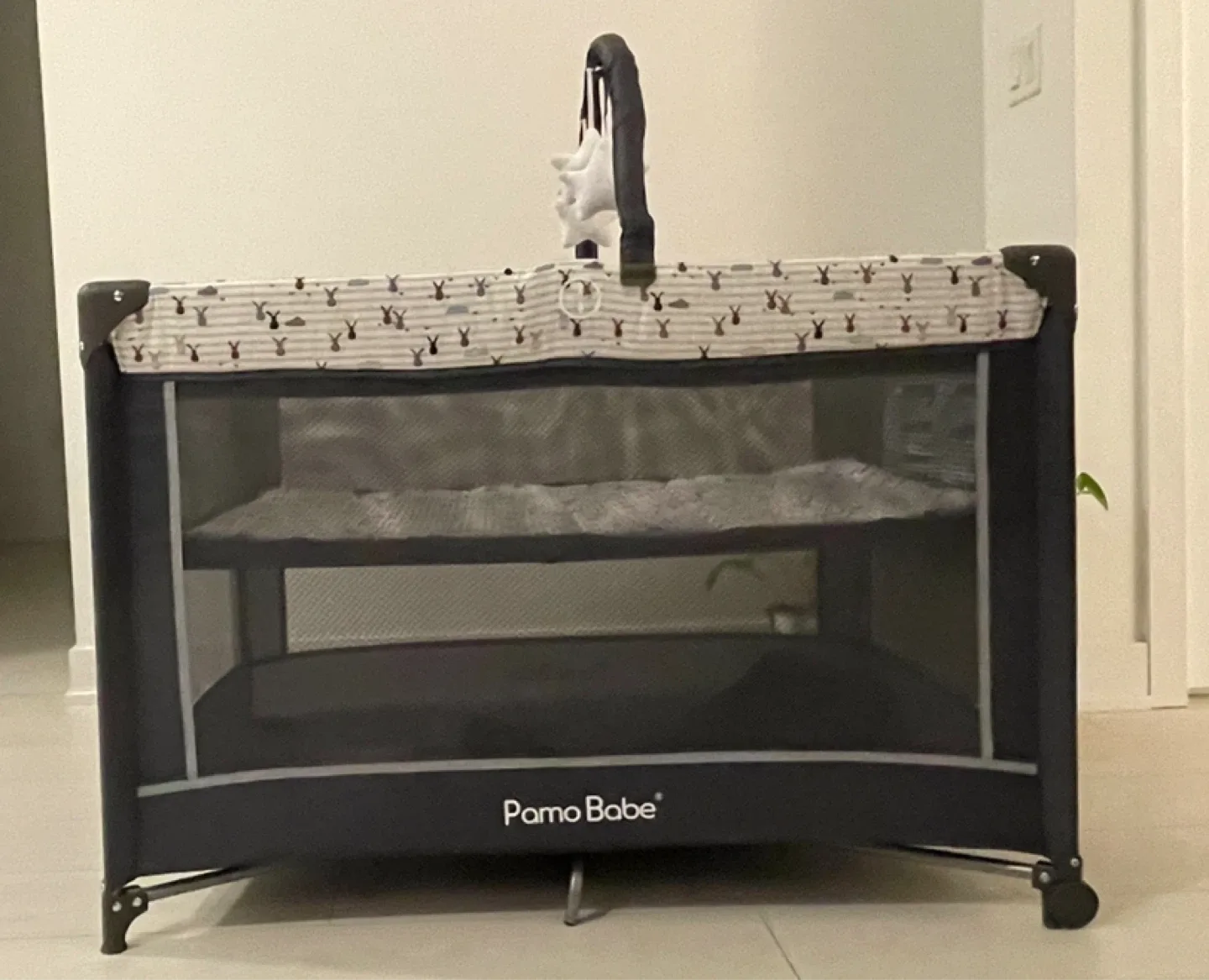 Pamo Babe Portable Playard