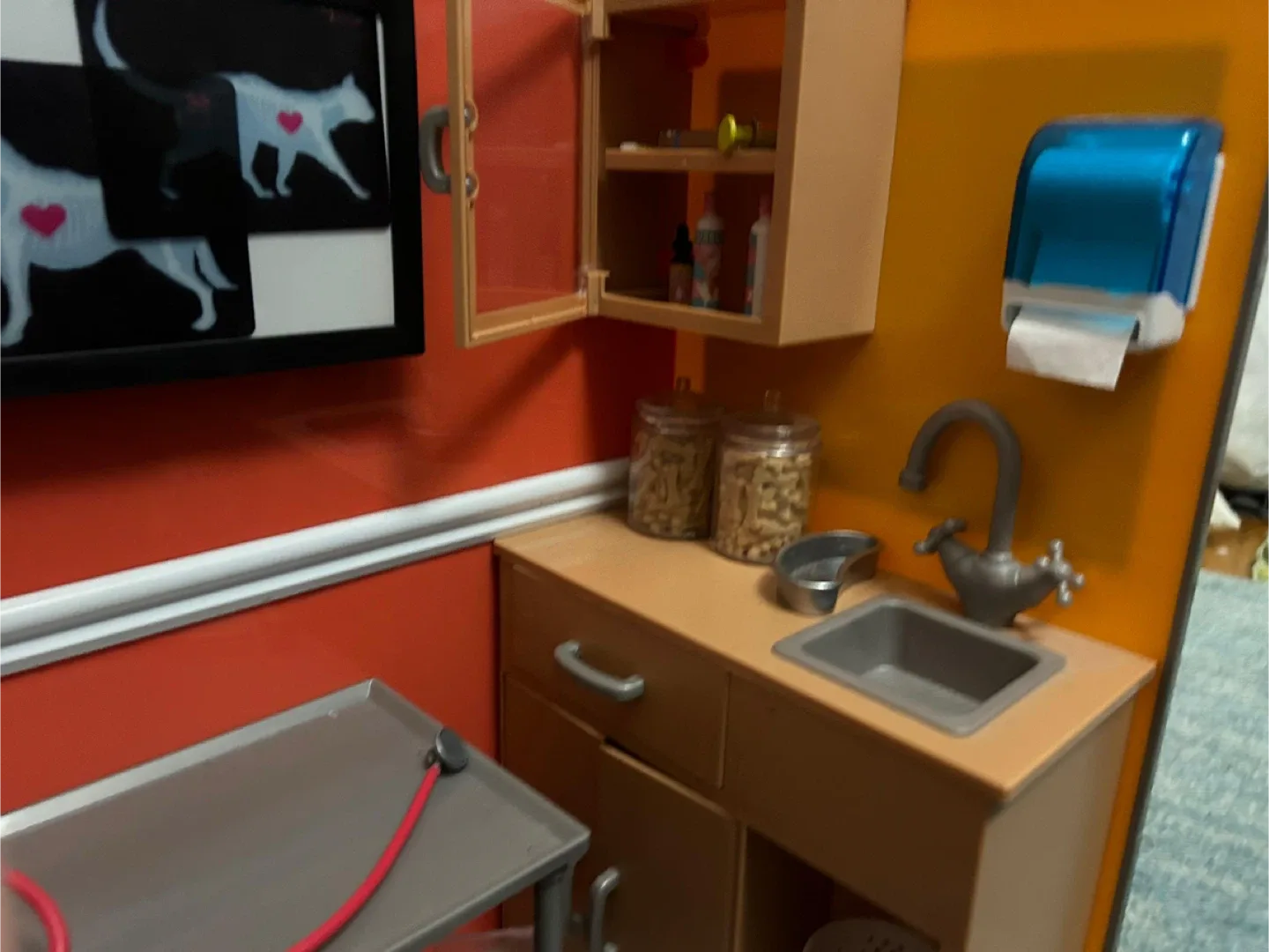 LOT: Our generation clinique vétérinaire avec poupée incluse image indicator(3)