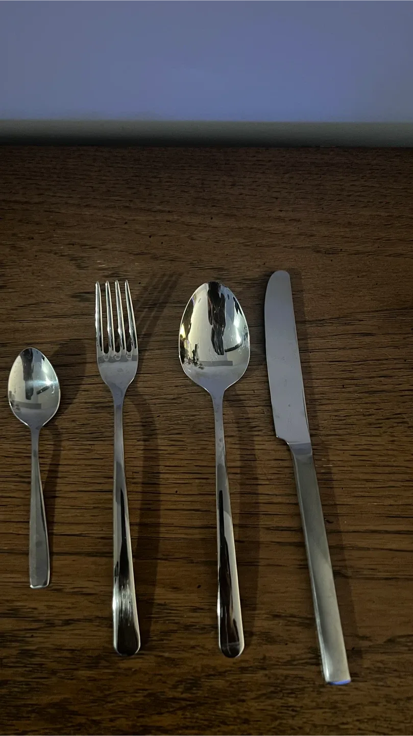 Silver Cutlery Set (4 pieces) 6 of each