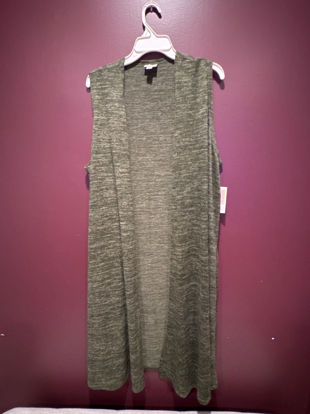 LuLaRoe Joy Sleeveless Vest - Women’s Size L
