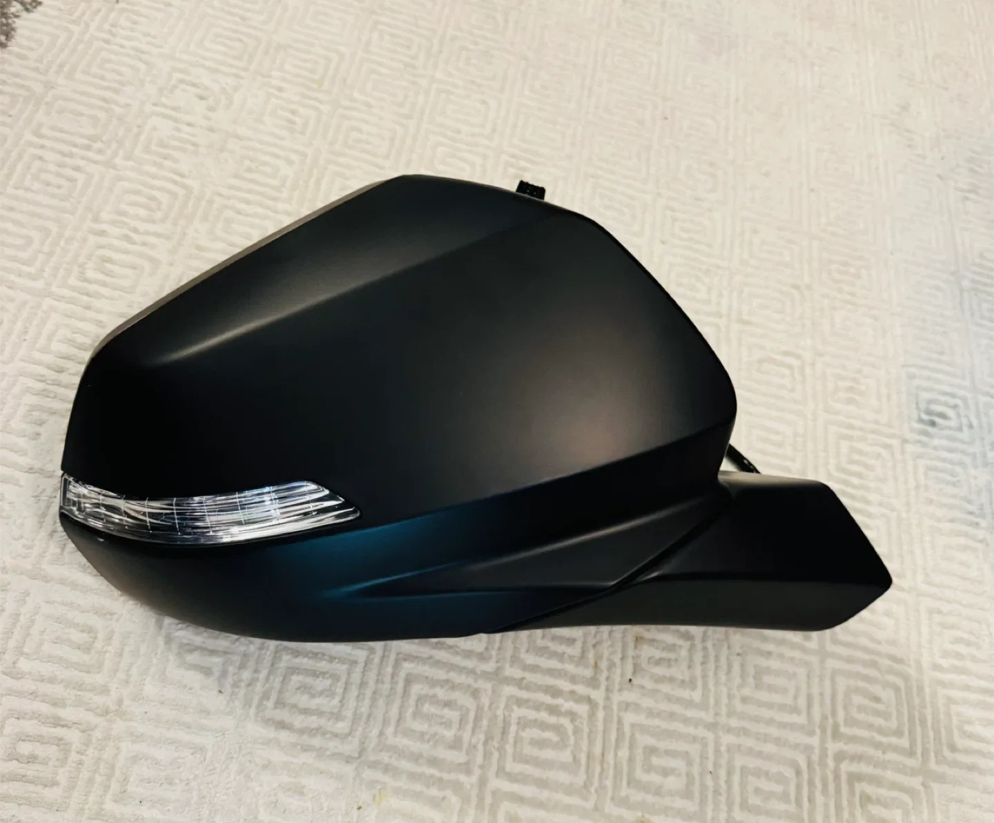 Cadillac XT5 Mirror Assembly - GM (84719947) image indicator(2)