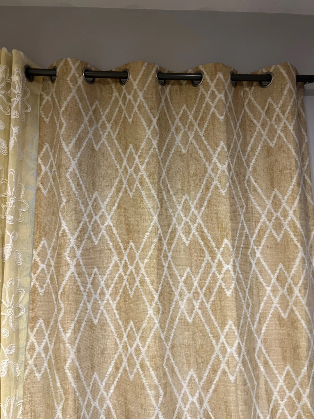 Patterned Window Curtains - photo 3