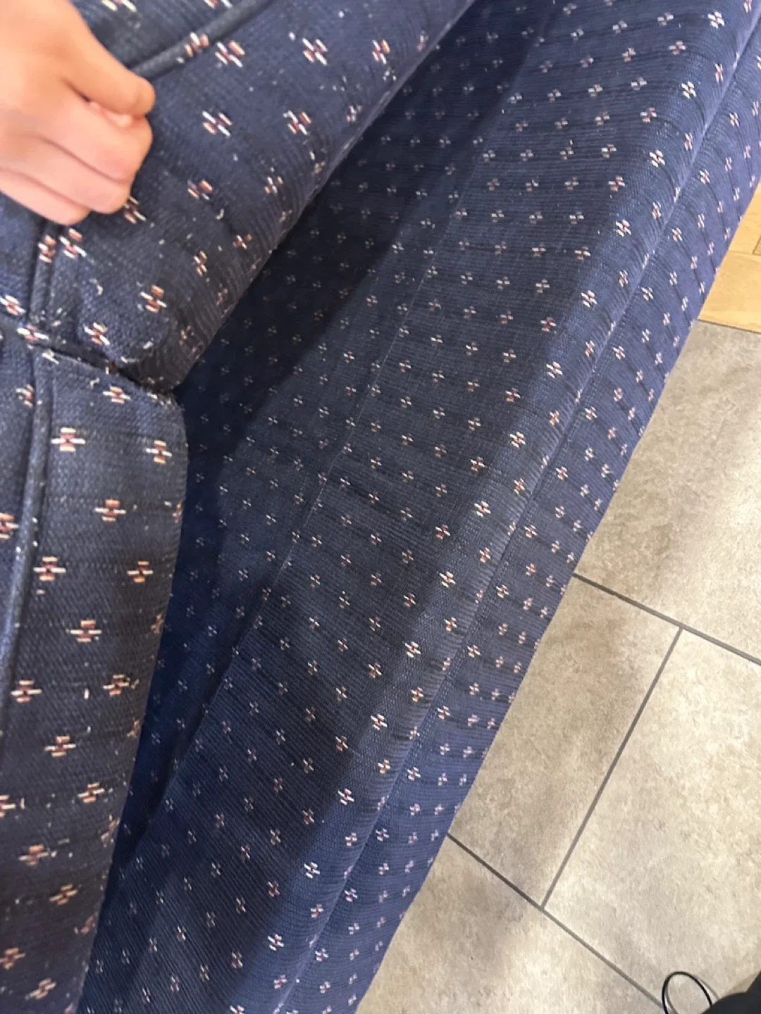 Vintage Colonial Style Loveseat Sofa (CAN DELIVER) image indicator(8)