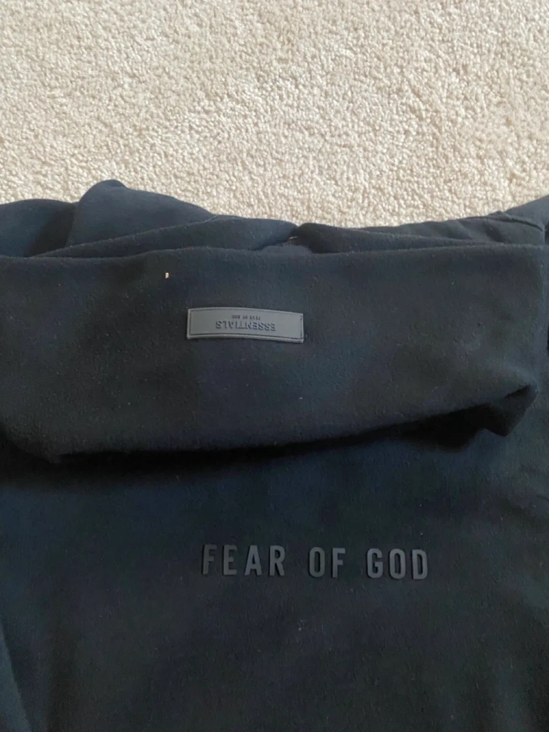 Fear of God Essentials Black Hoodie image indicator(4)