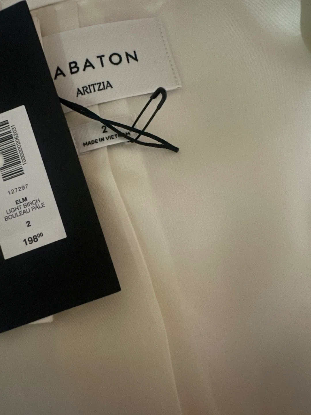 New Aritzia Babaton Elm Blazer image indicator(5)