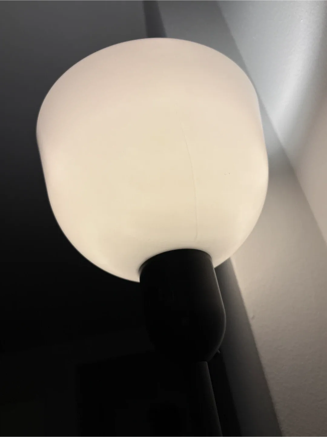 Ikea HEKTOGRAM Floor Lamp - Black/White image indicator(2)