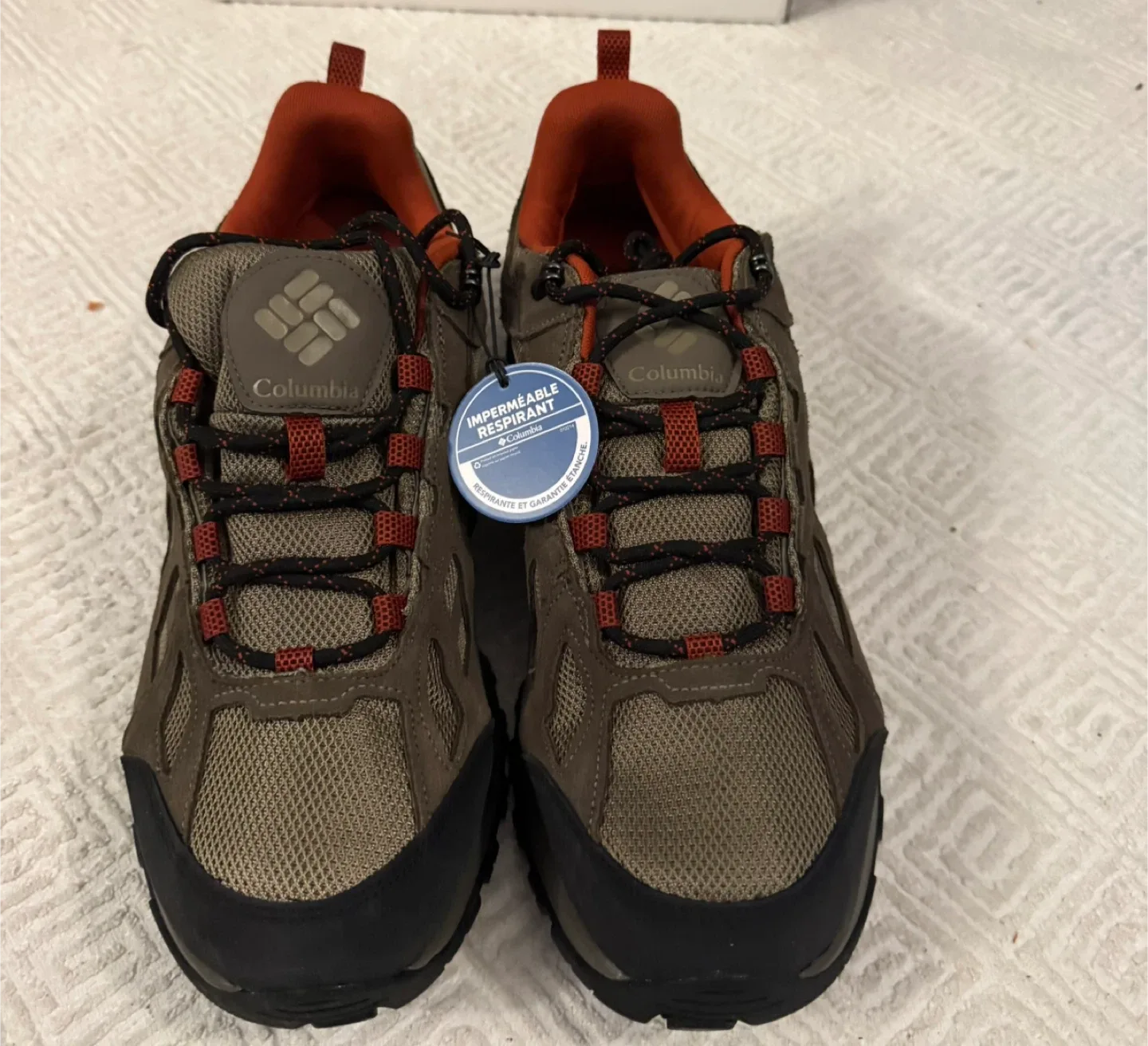 Columbia Oversize Trekking Shoe, Men's Size 14 image indicator(2)