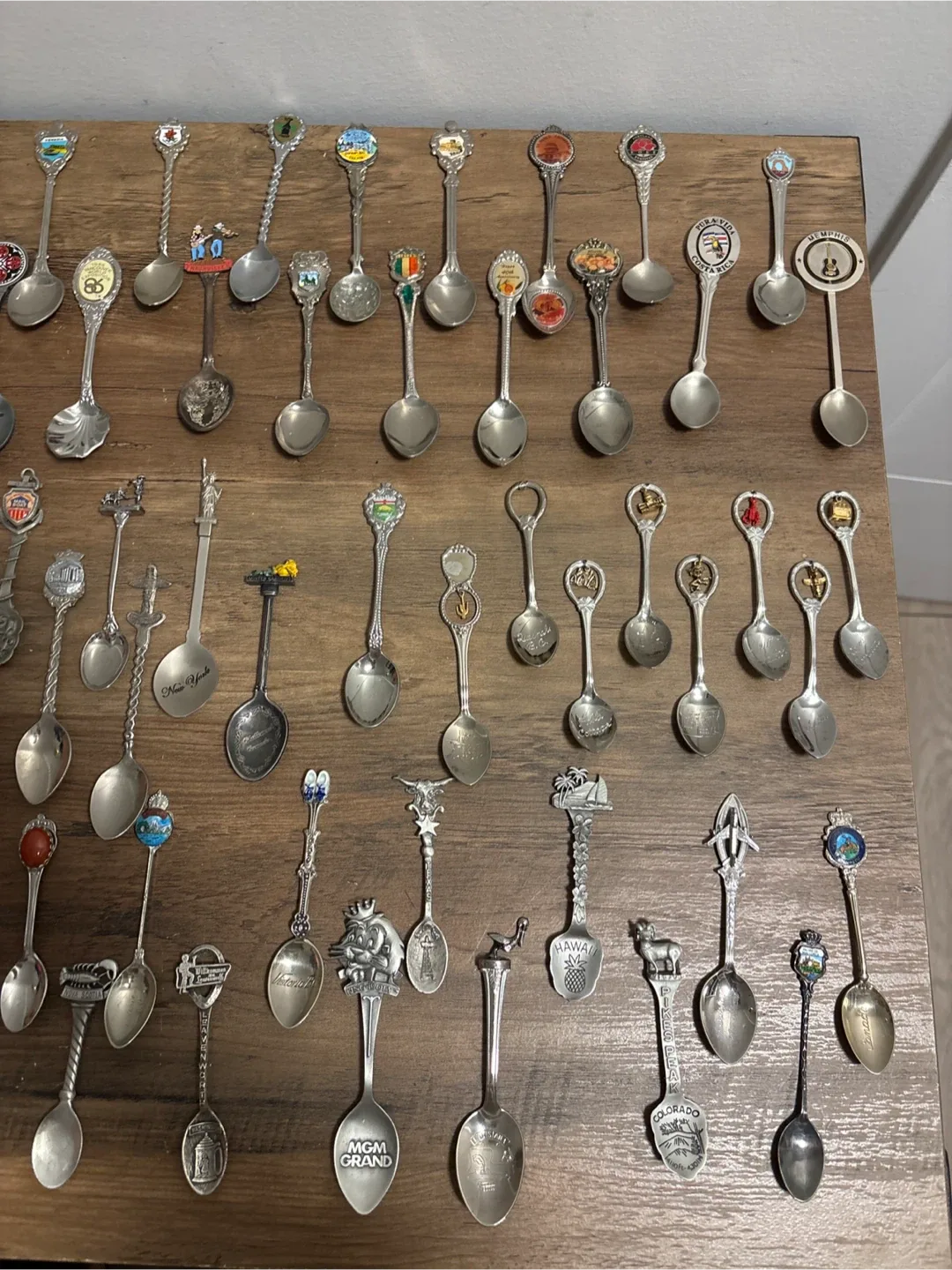 Vintage Souvenir Spoon Collection image indicator(2)