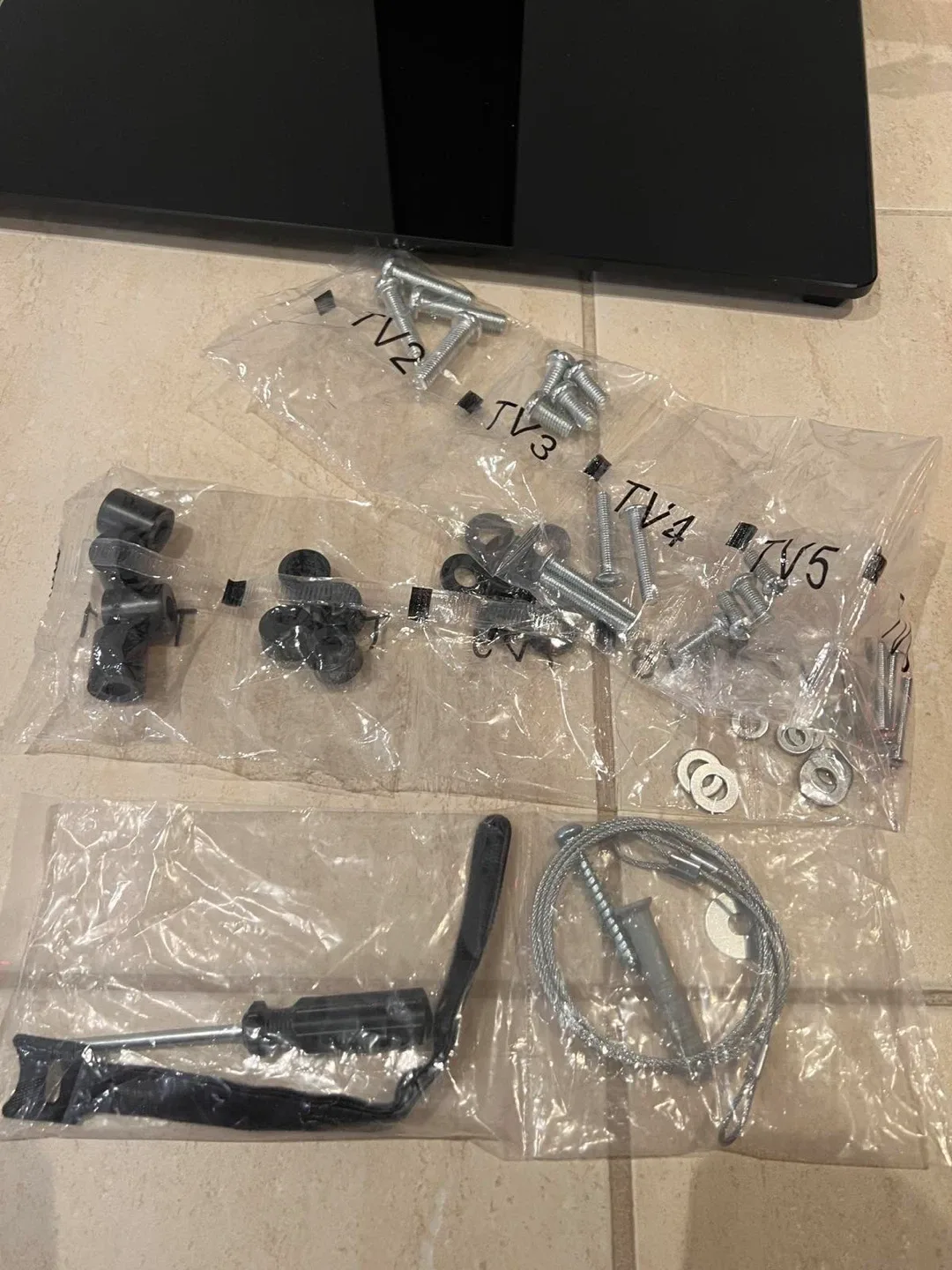 Greenstell Universal Swivel TV Stand image indicator(9)