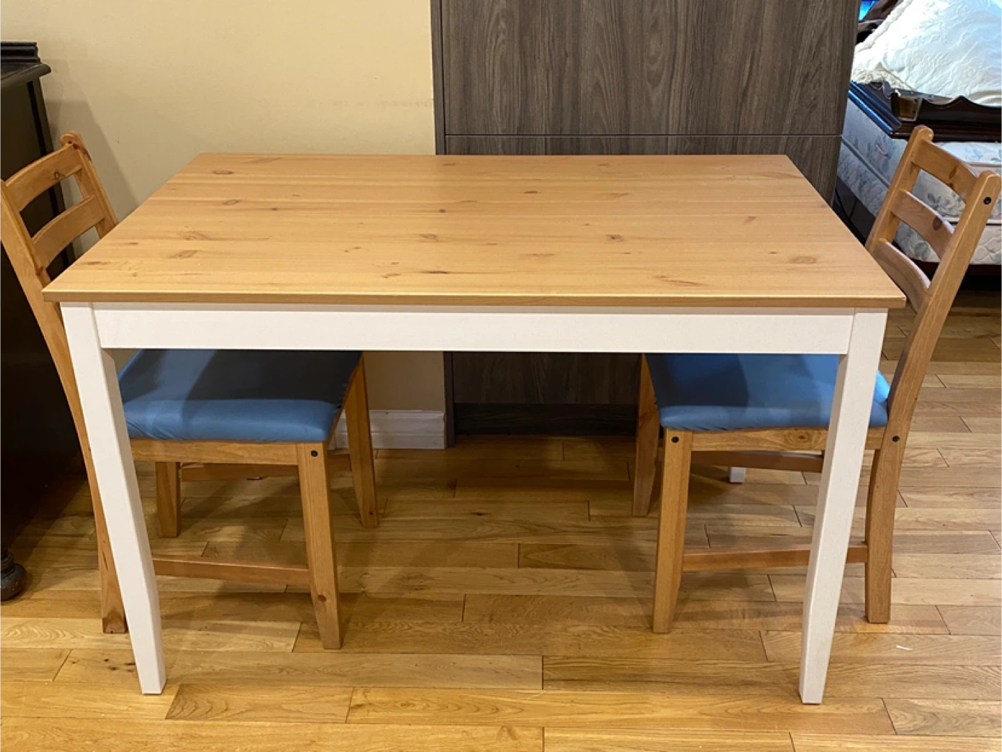 IKEA LERHAMN Dining Table + 2 Matching Chairs (CAN DELIVER) - photo 2