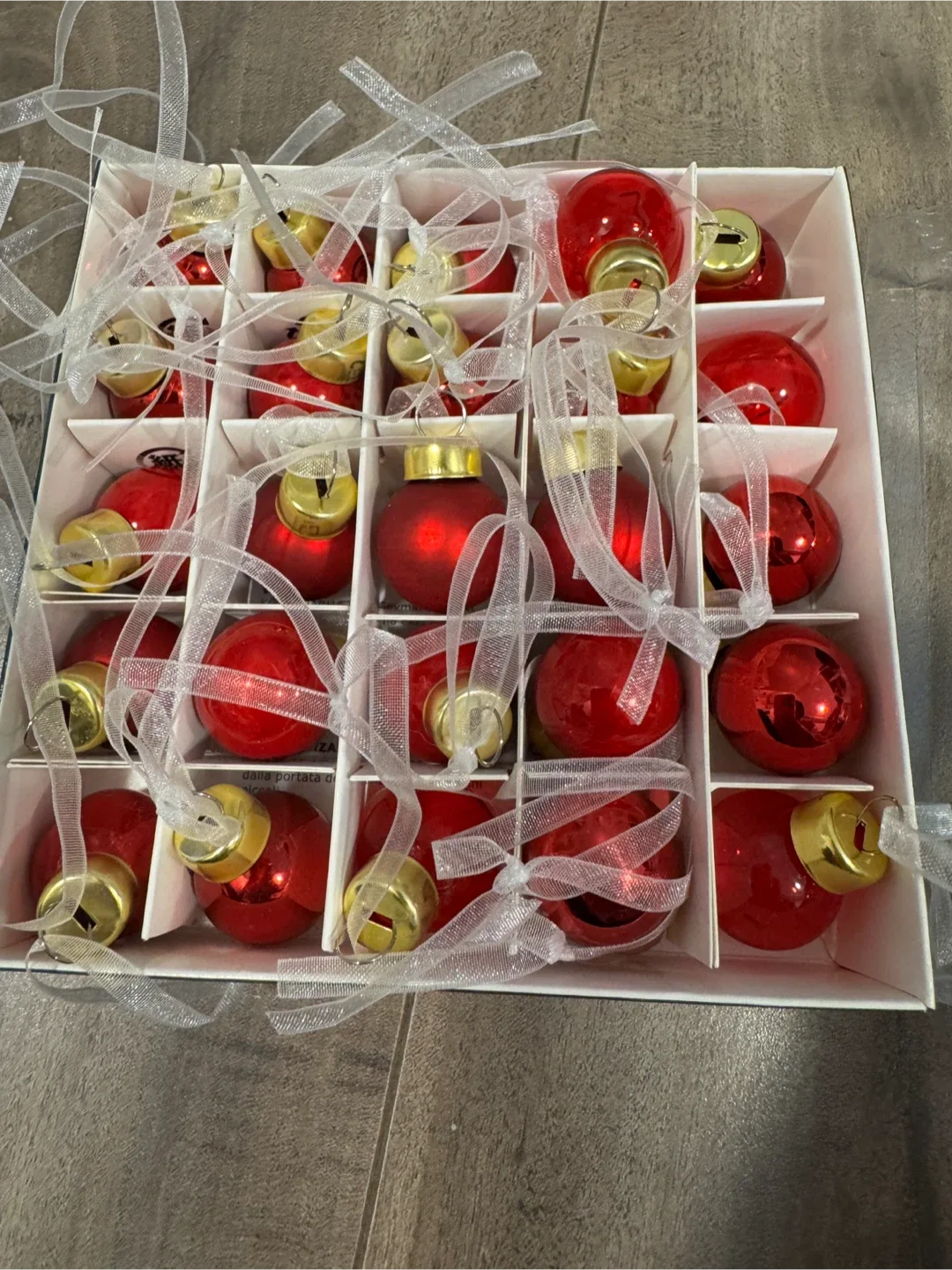 VINTER Christmas Ornaments - Red