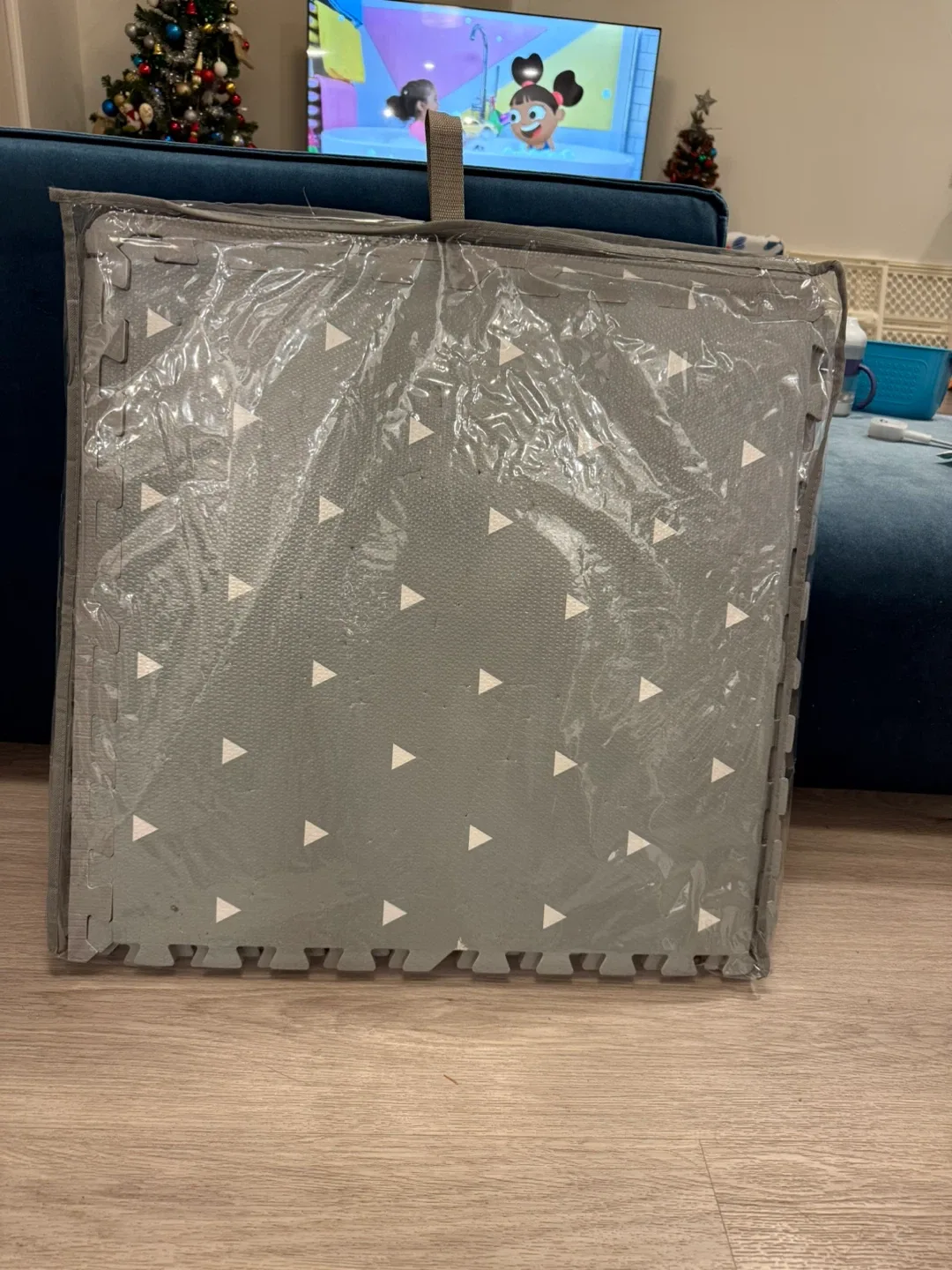 Foam Mat and Toys image indicator(6)