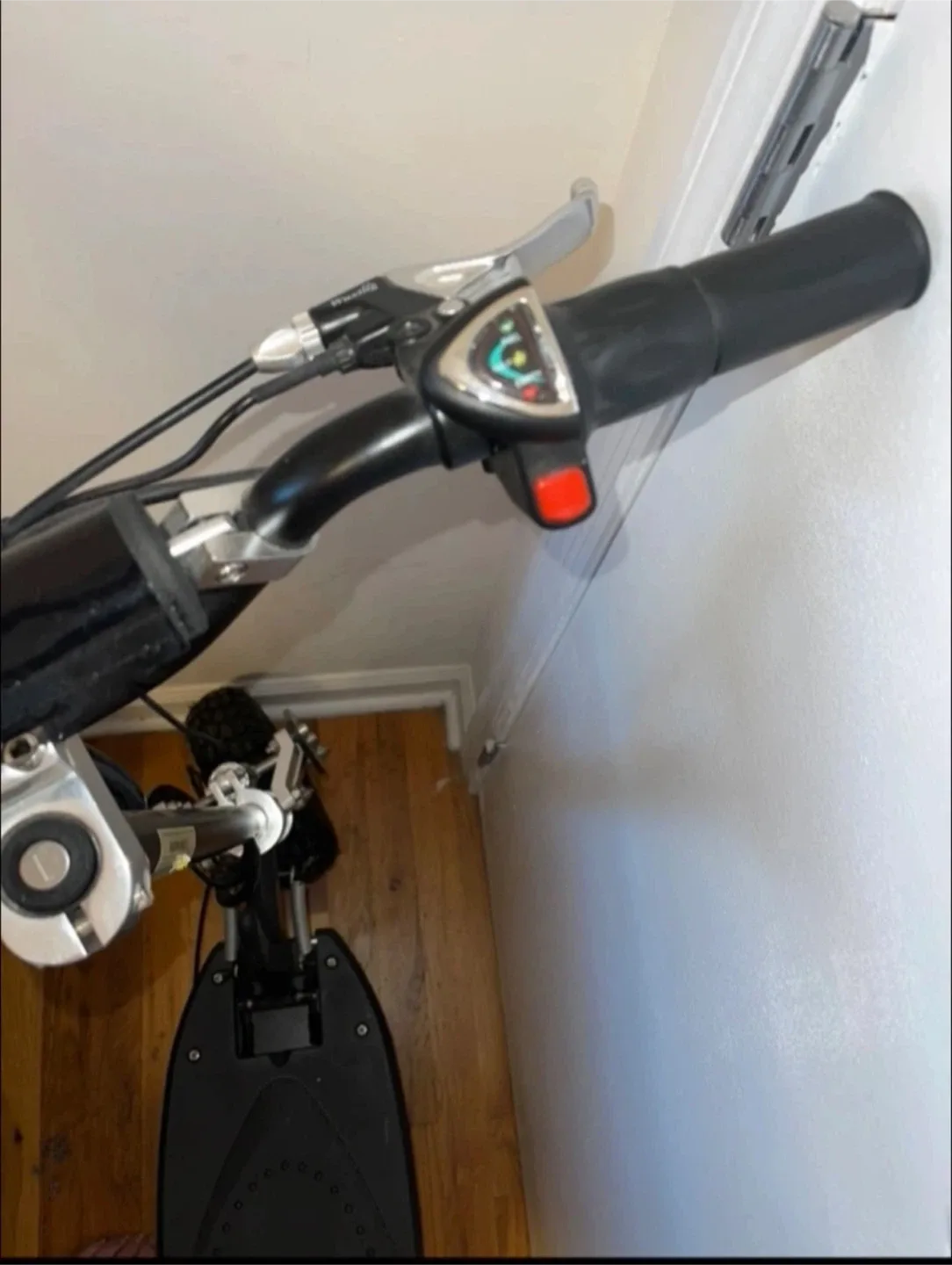 Super Turbo 1000W Racing Electric Scooter image indicator(7)