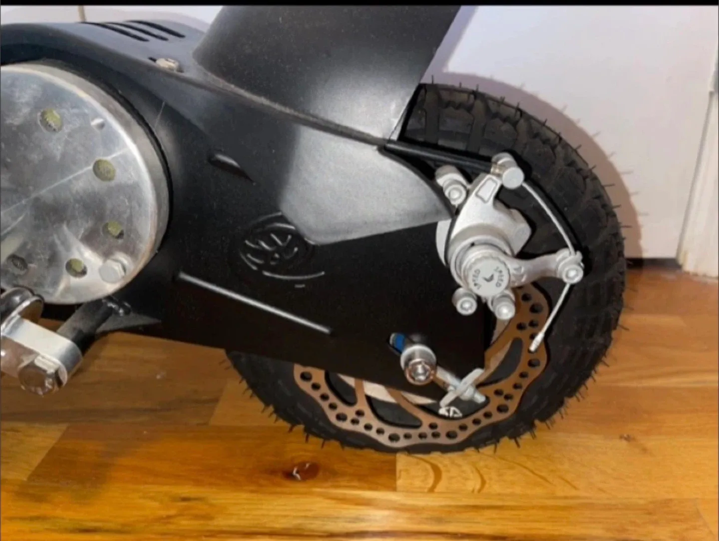 Super Turbo 1000W Racing Electric Scooter image indicator(10)