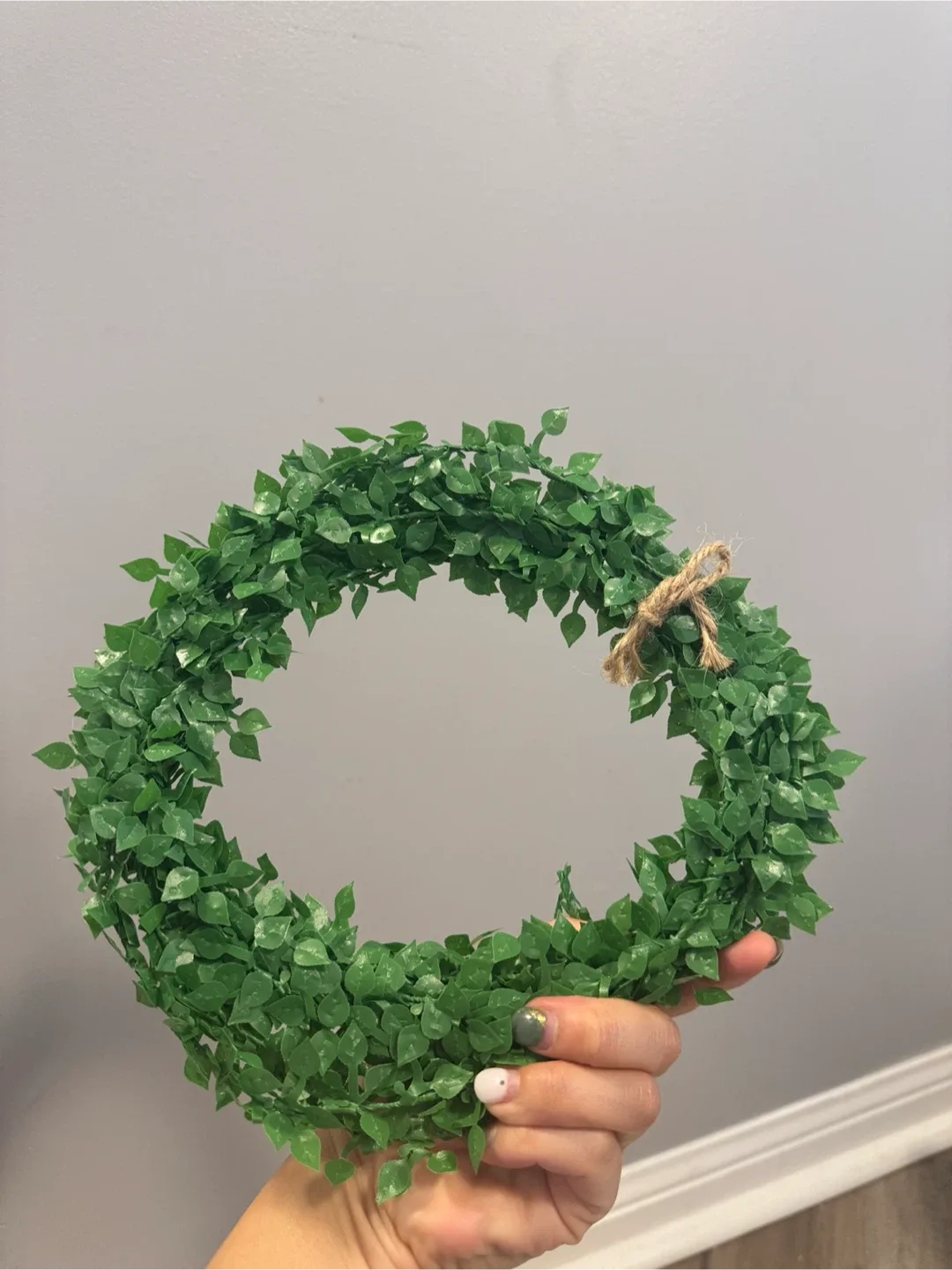 Green Leaf Wreath