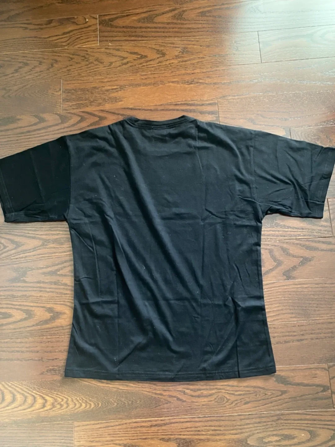 Eric Emanuel Black T-Shirt - Size Medium image indicator(4)
