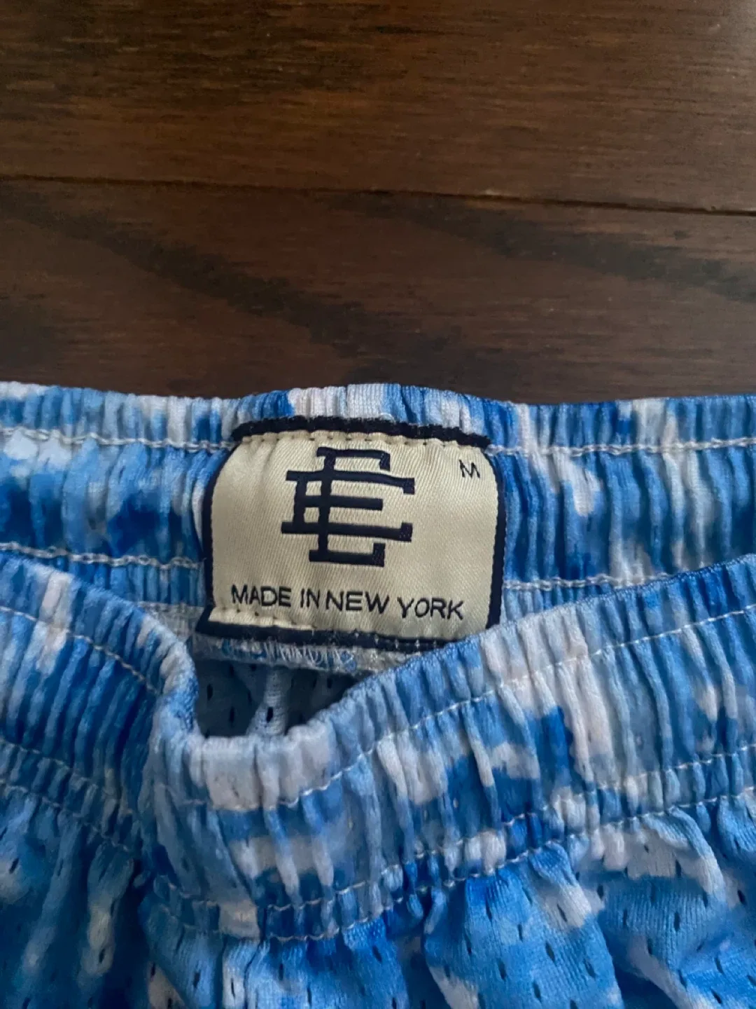 Eric Emanuel EE Basic Shorts Clouds - Size M image indicator(2)