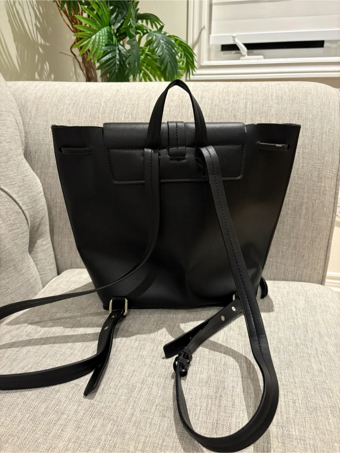 Zara Black Backpack image indicator(2)