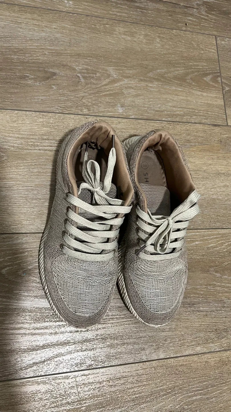 Women's Shoes Size 7