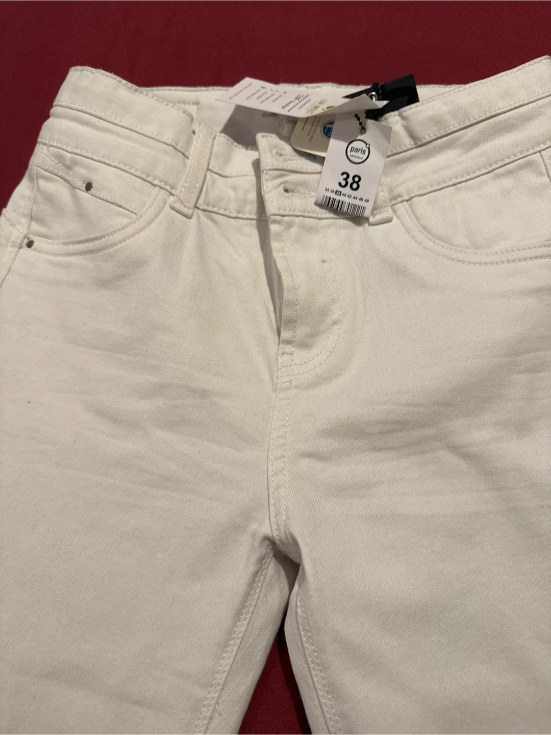 New JJO Paris Women's White Denim Jeans - Size 38 image indicator(2)