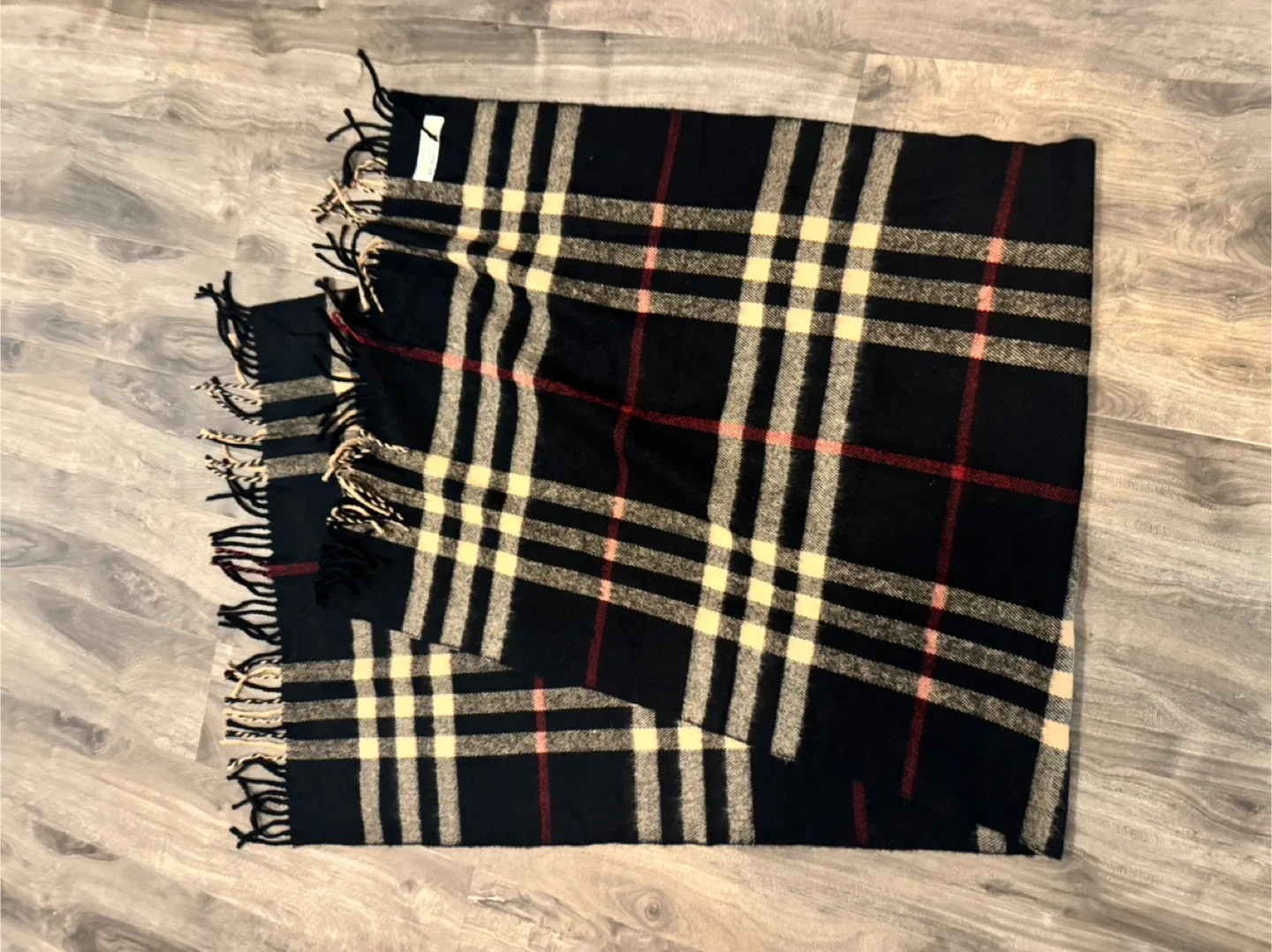 xL plaid cashmere scarf image indicator(6)