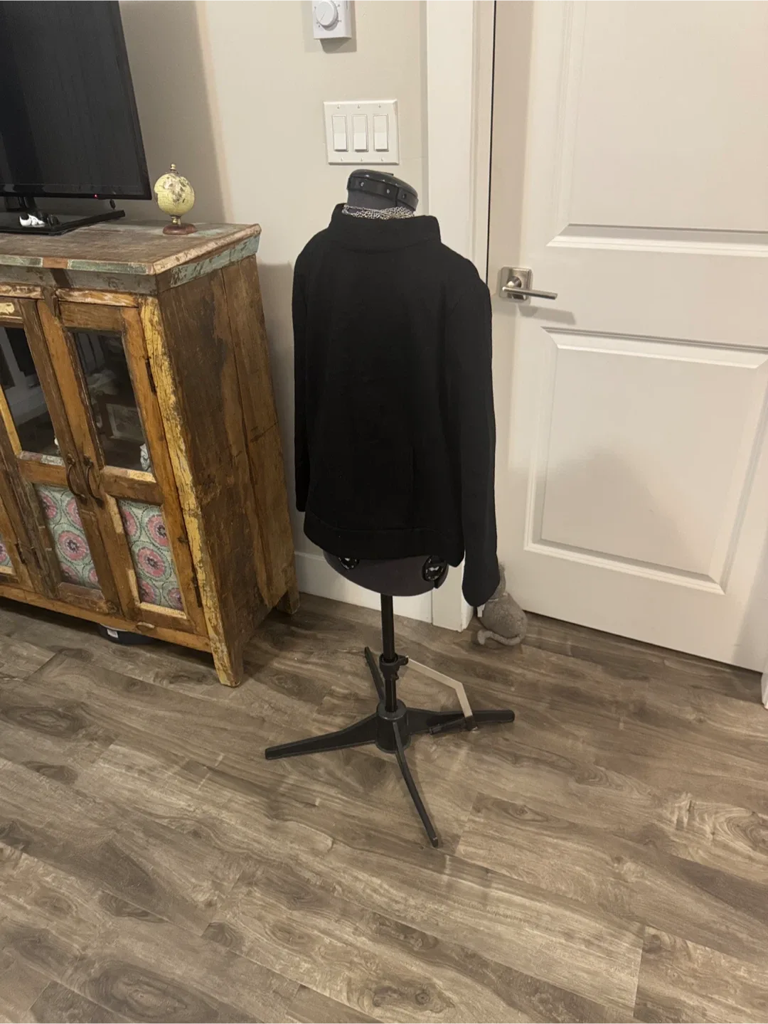 Jospeh light weight wool jacket image indicator(3)