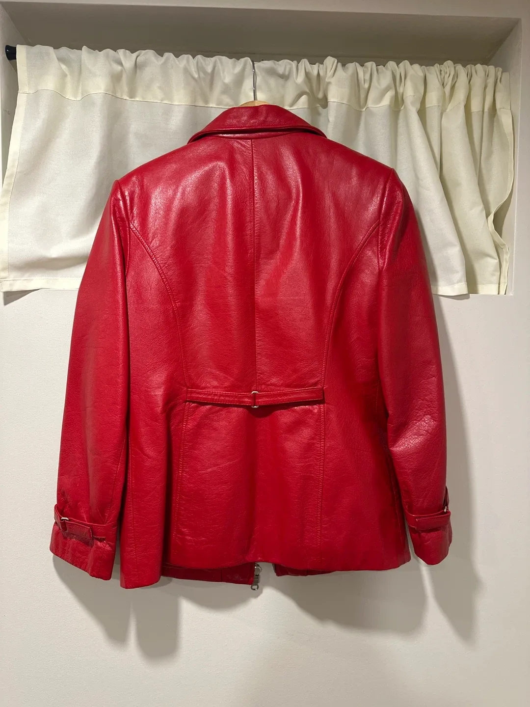 Vintage Danier Canada Red Leather Jacket (Size 4-6) image indicator(4)