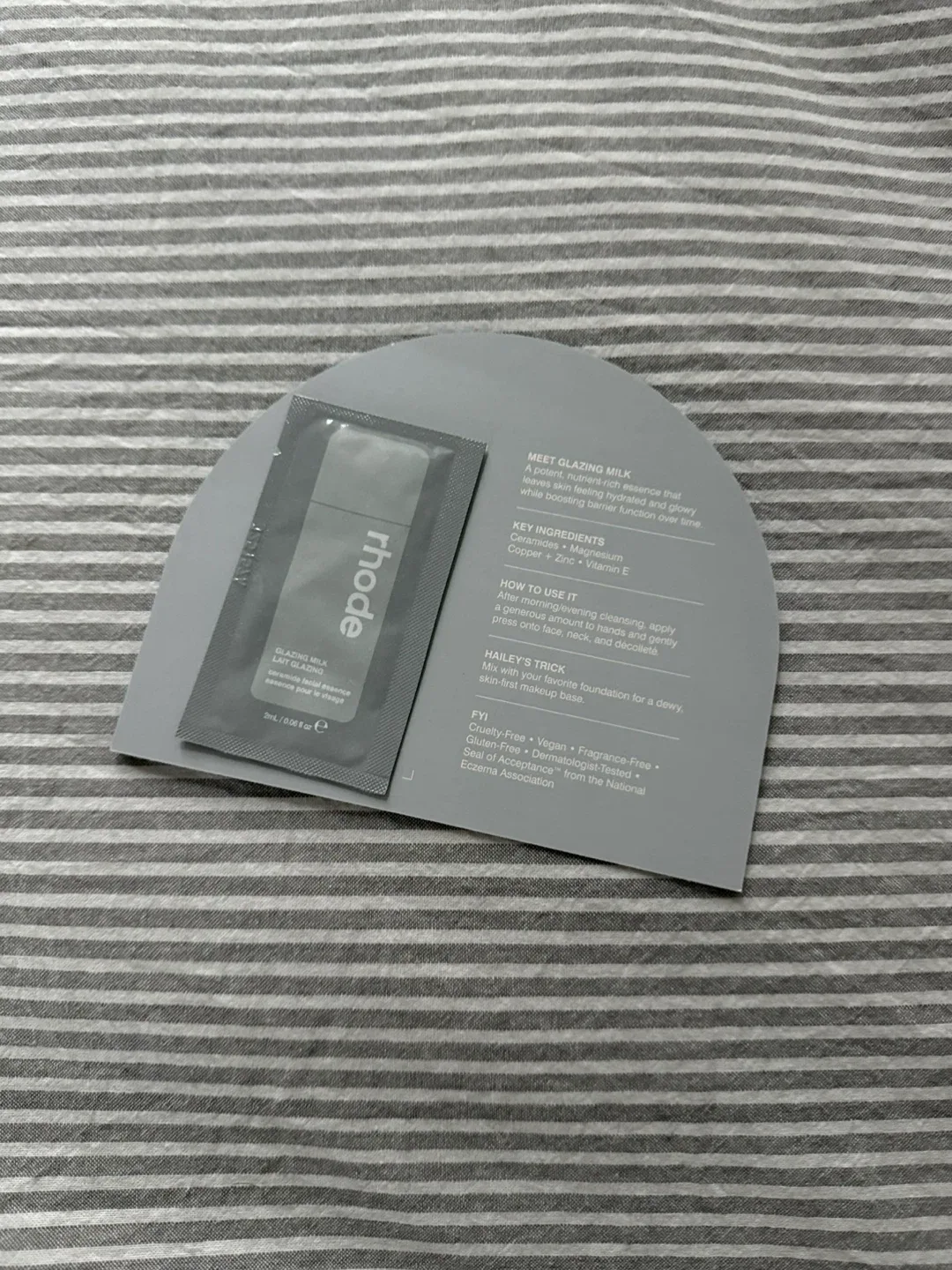 Rhode Glazing Milk Sample - 2 ml