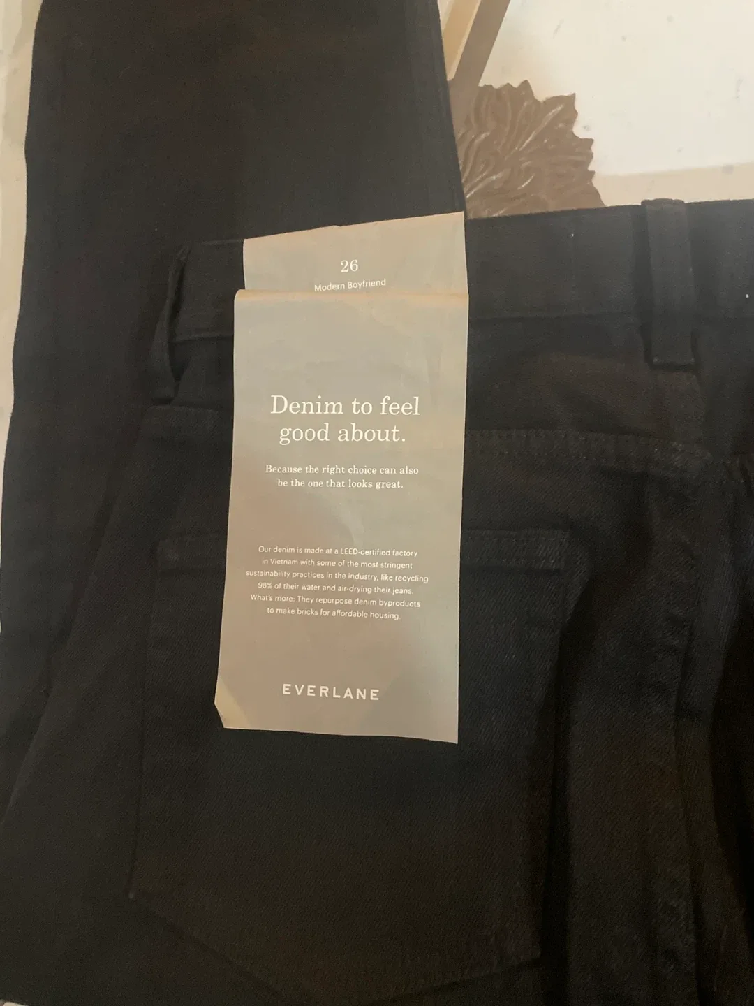 Everlane Modern Boyfriend Black Jeans - Size 26 image indicator(3)